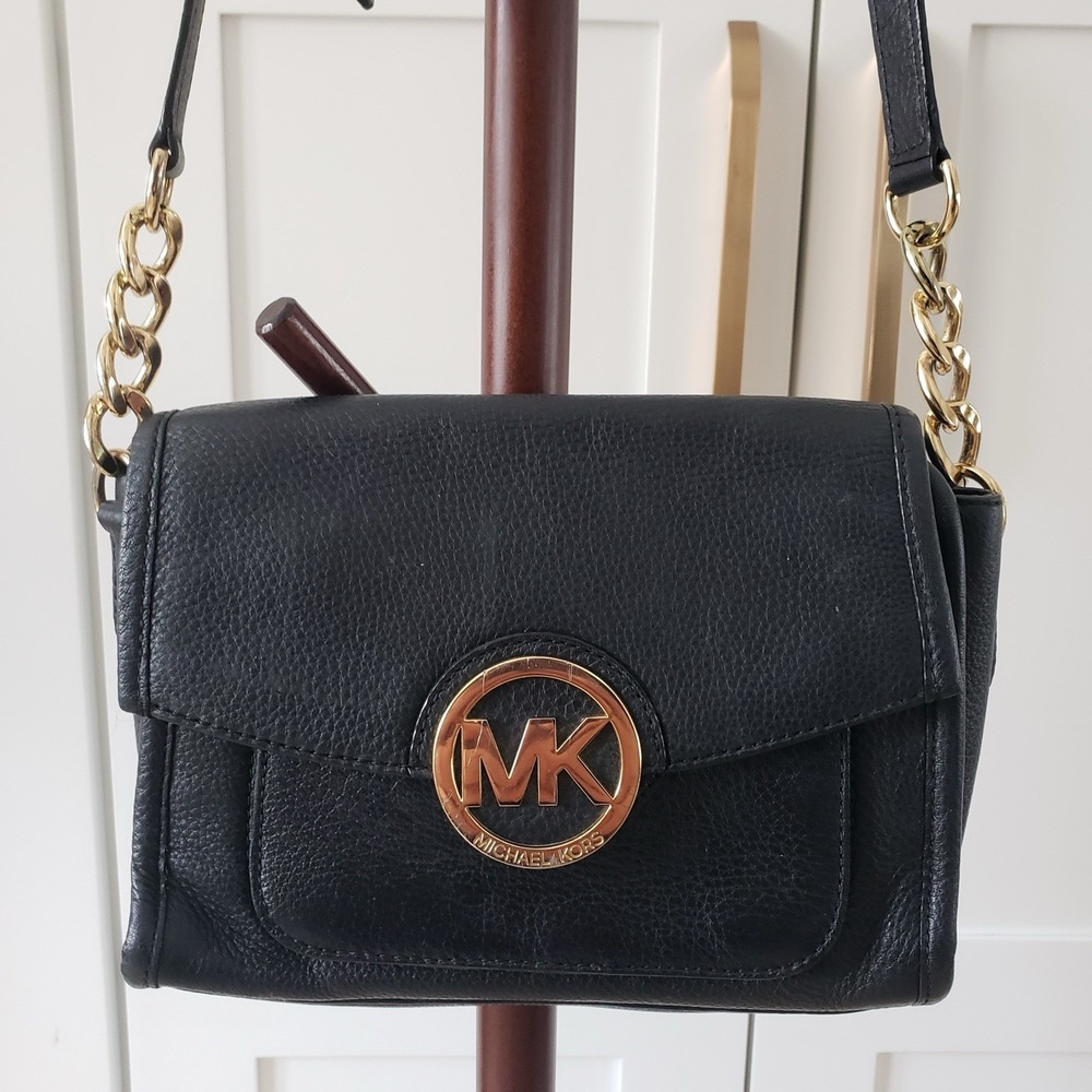 Michael Kors Crossbody Bag Black Leather Margo Adjustable Gold Chain Flap Purse